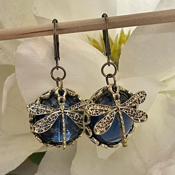 Blue Glass Vintage Boho Dragonfly Drop Earrings New - Picture 2 of 6